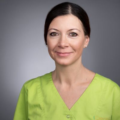 Frau Weland-Kuehnapfel Dentalhygienikerin